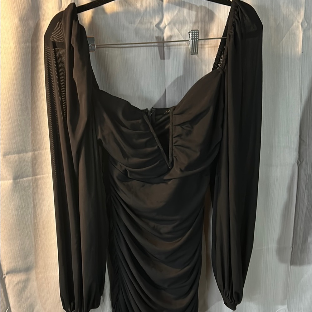 Elegant Black Long Sleeve Dress